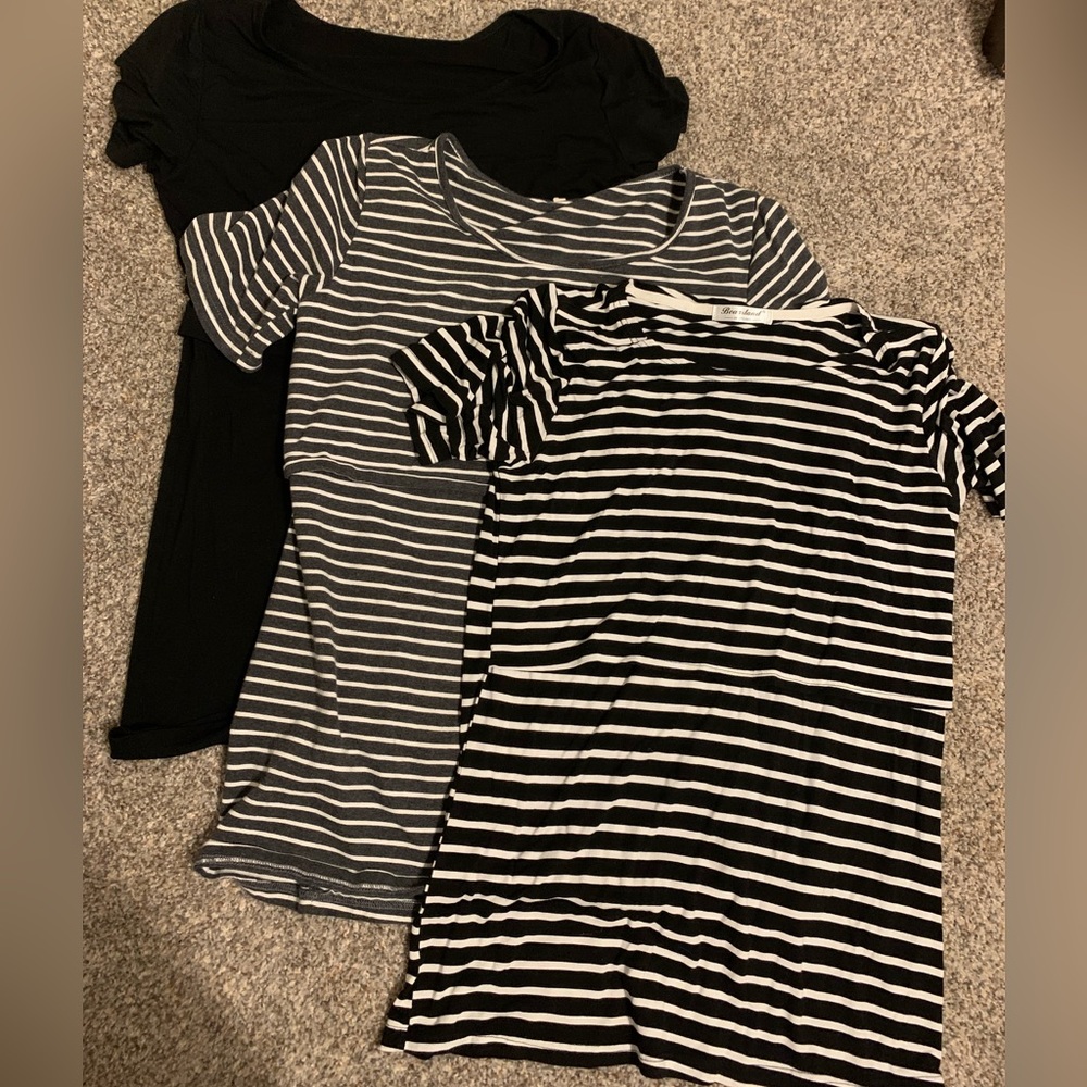Bundle of 3 nursing tops. Bearsland and Amazon